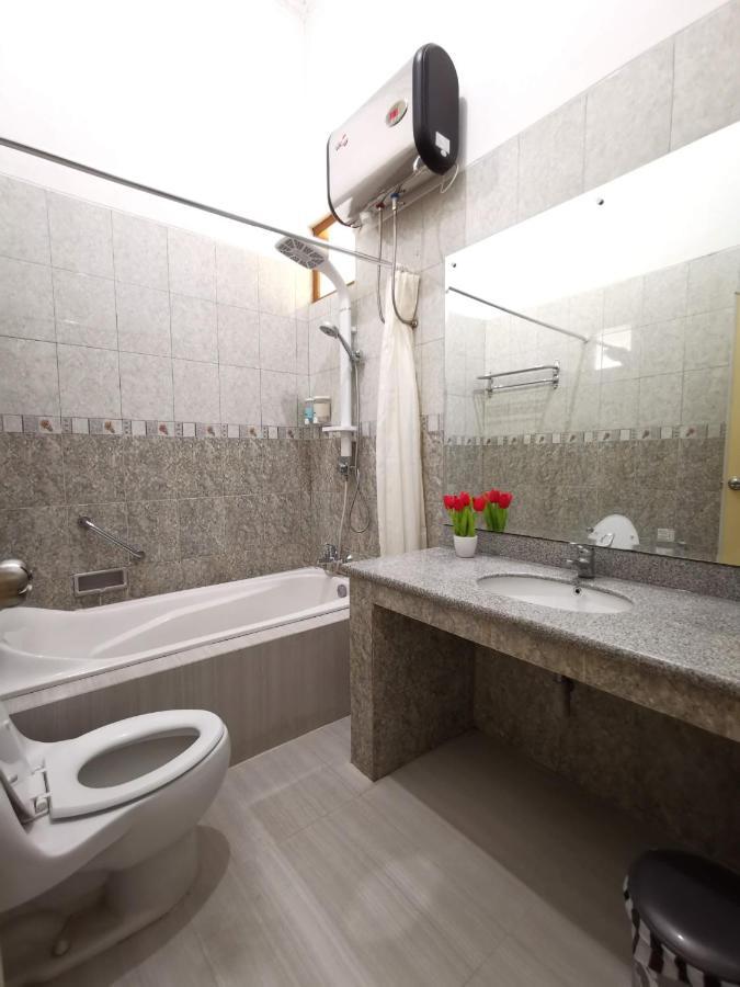 Nariska Suite Homestay يوغياكارتا المظهر الخارجي الصورة