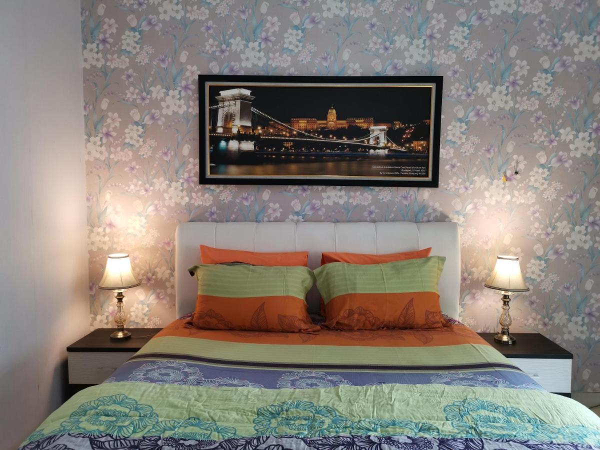 Nariska Suite Homestay يوغياكارتا المظهر الخارجي الصورة