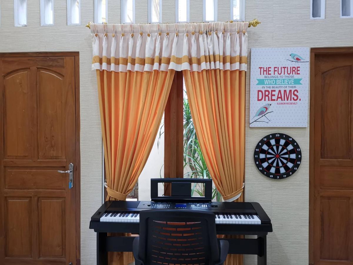 Nariska Suite Homestay يوغياكارتا المظهر الخارجي الصورة